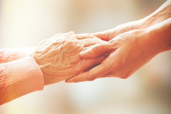 New partnership grant puts carers of people with macular degeneration in the spotlight
